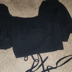 Black Puff Sleeve Crop Top